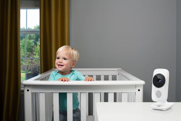 Motorola MBP48 Digital Video Audio Baby Monitor with 5-Inch Color Screen